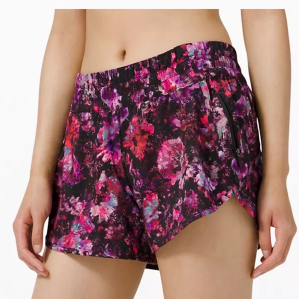 Lululemon Women’s Tracker Short 4”
